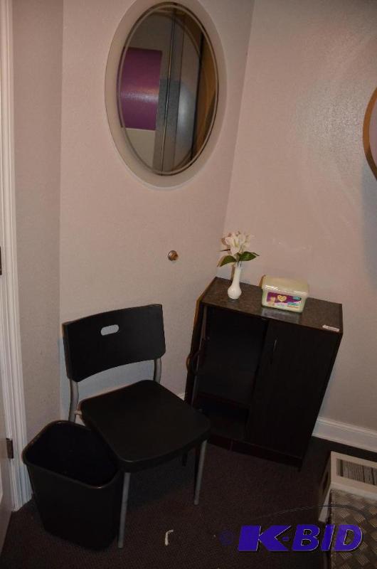 lot 69 image: Mirror 23x 31", chair, corner shelf, whi...