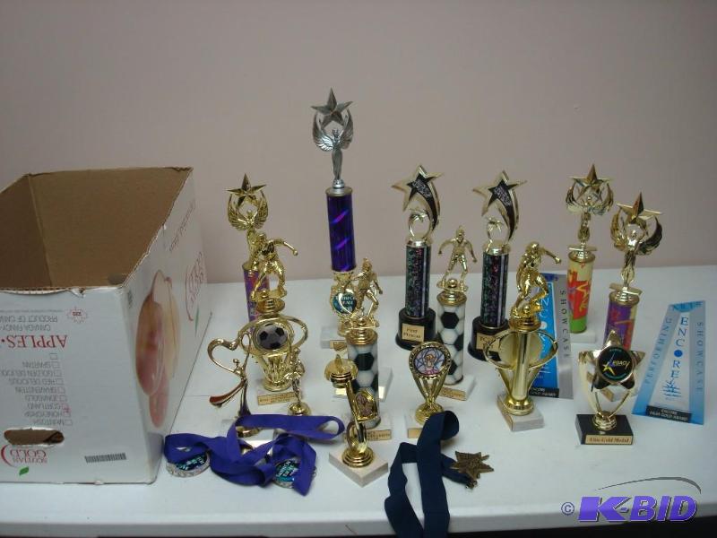 lot 171 image: Lot Of Used Trophies...