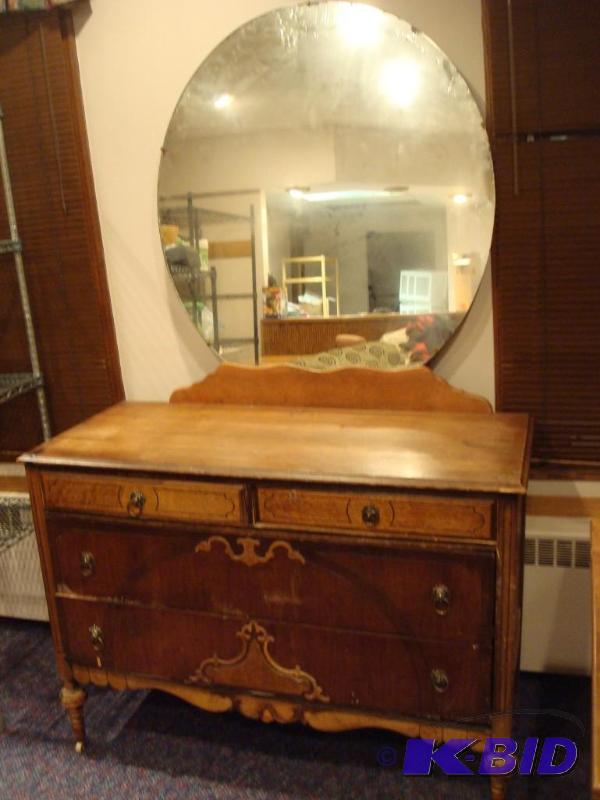 lot 21 image: Antique Wood Dresser Vanity, Shows Lots Of We...