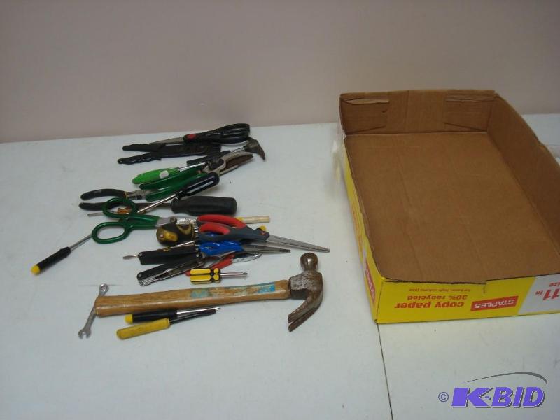 lot 65 image: Lot Of Tools...