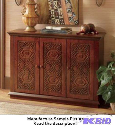 Carved Pattern Cabinet - The attractive carve...