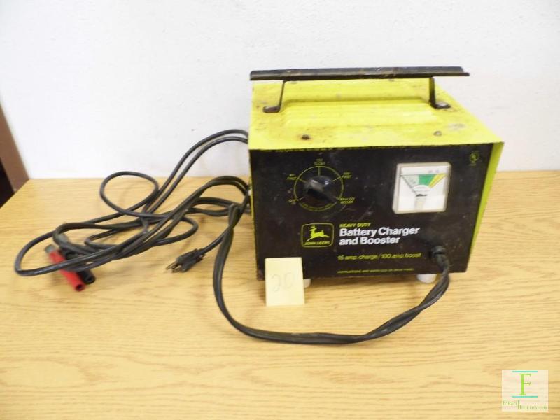 John Deere Battery Charger - Booster