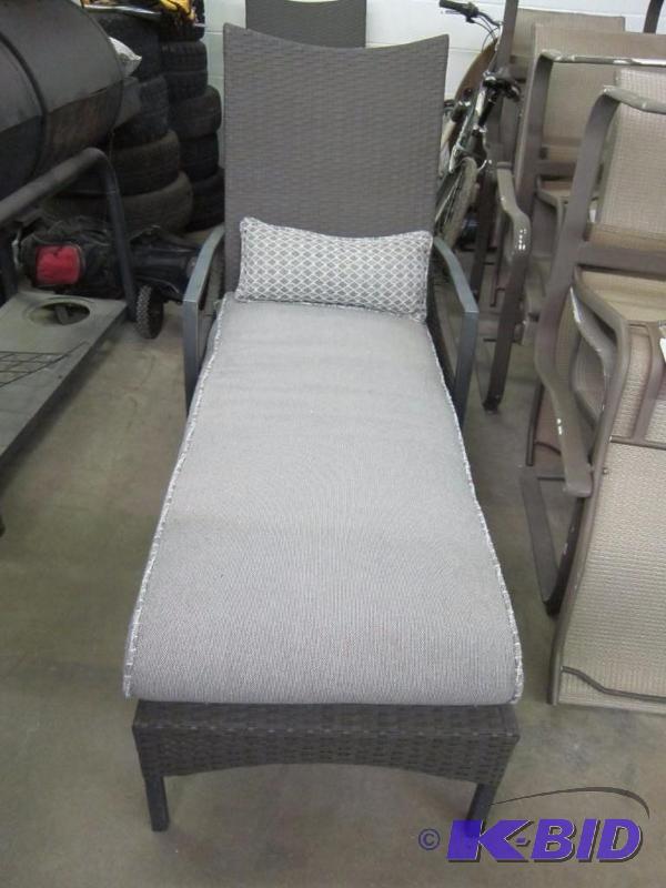 Patio Lounge Chair