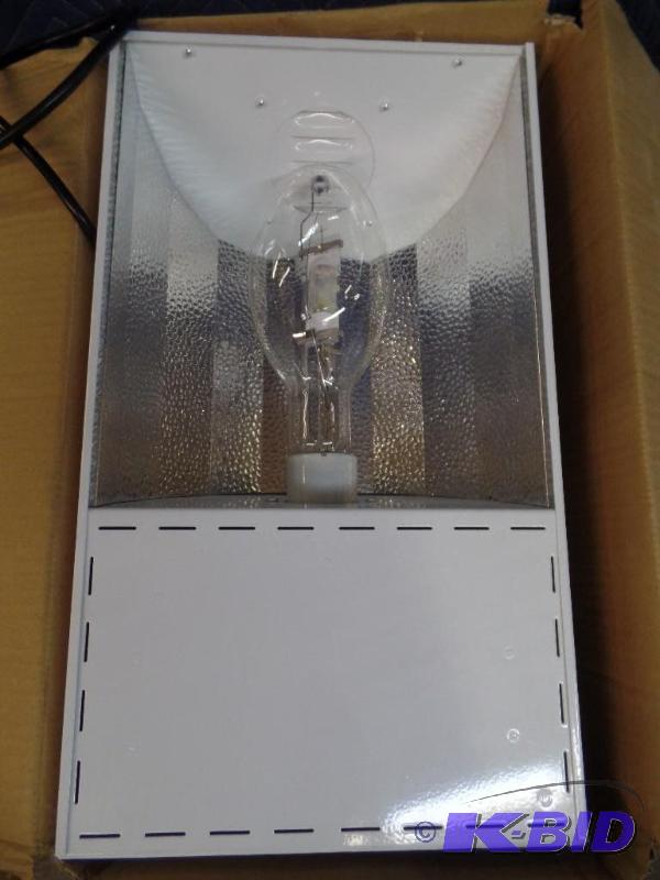 Sun System Digital 250W400W Switchable Lamp