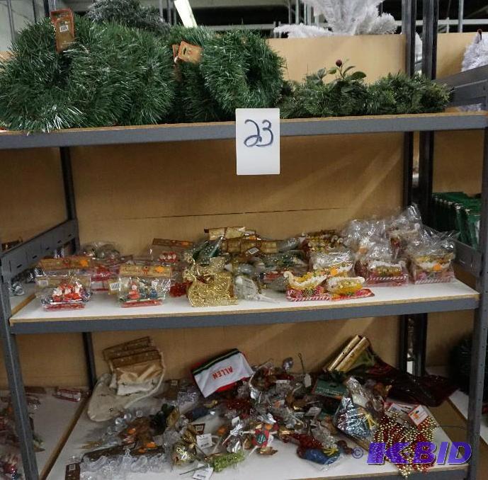 lot 23 image: 1 Lot of Assorted Christmas Accessories and D...