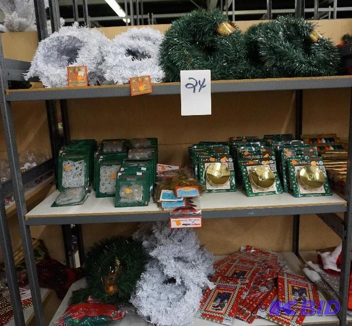 lot 24 image: 1 Lot of Assorted Christmas Accessories and D...