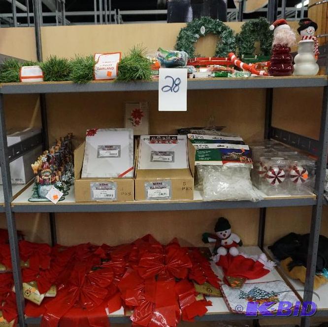 lot 28 image: 1 Lot of Assorted Christmas Accessories and D...