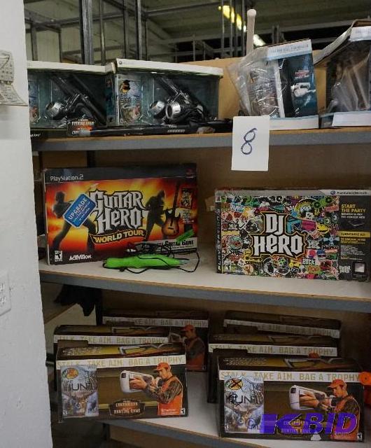 lot 8 image: Large Lot of Assorted Video Games Working Con...