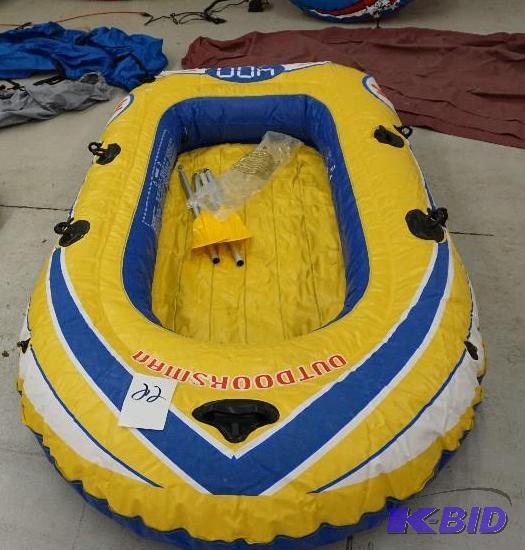 lot 22 image: Best Way Sports Sport 400 Inflatable RaftBoa...