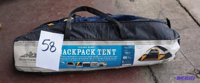 lot 58 image: North West Territories Sierra Dome 9 x 7 Ba...