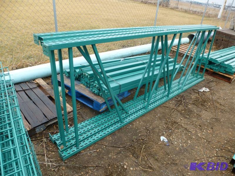 K-Mart Pallet Racking Comes with 4 uprights ...