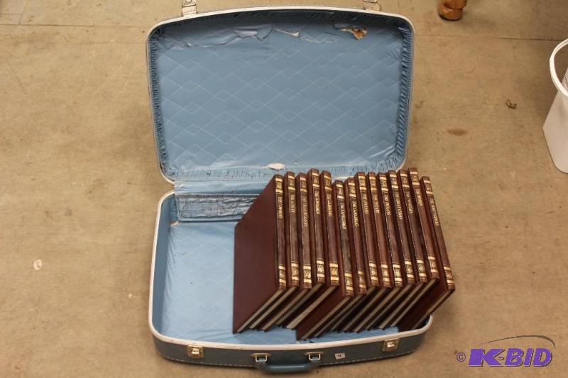 lot 34 image: Vintage Leather Bound Book Set ...