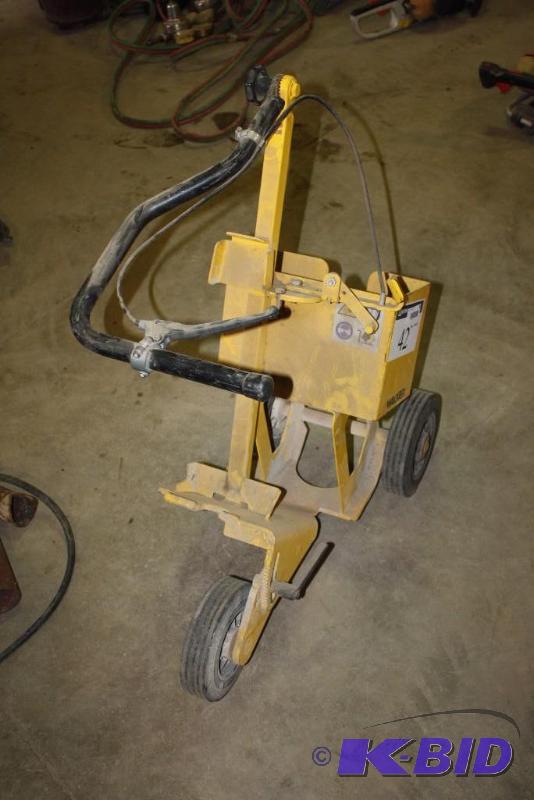 Wacker Saw Stand wWheels.