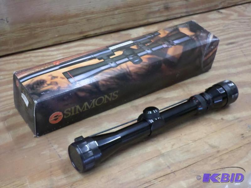 New Simmons Deerfield 3x9-32mm Rifle Scope...