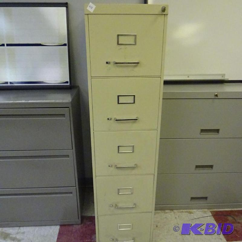 15&quot MEtal 5 Drawer File Cabinet...