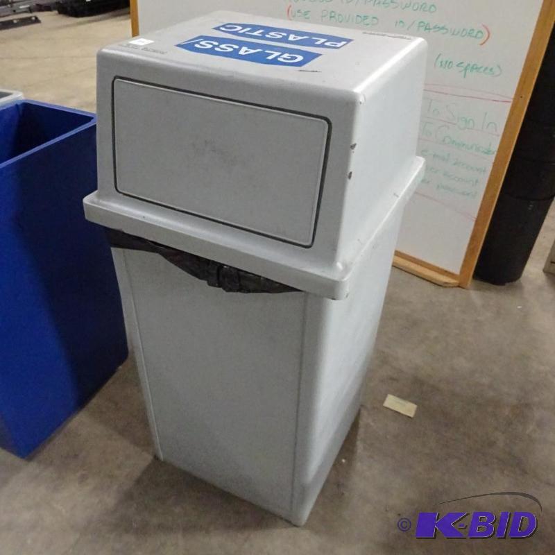 GarbageREcycling Can. Removable Top...