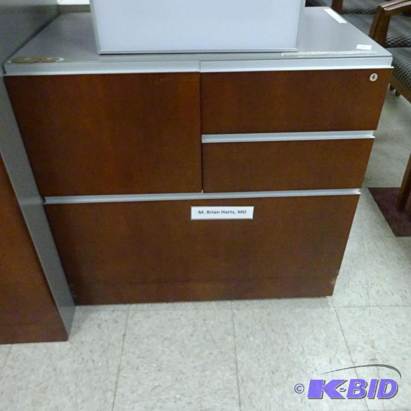 30&quot 4 Drawer Cabinet...