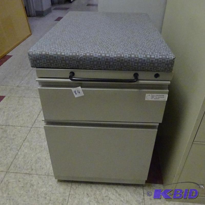 2 Drawer Cushioned Top MEtal Ped on Wheels...