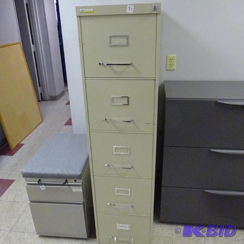 15&quot Metal 5 Drawer File Cabinet...