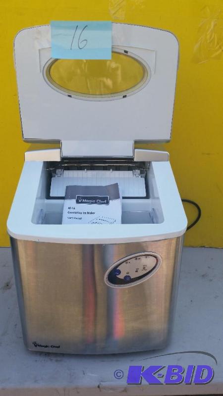 Magic Chef 40 LB  Countertop Ice Maker