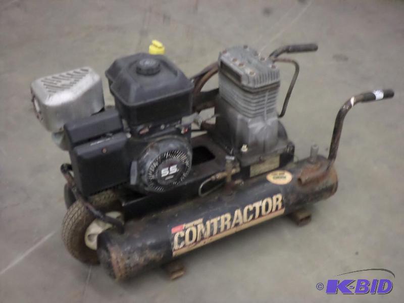 lot 18 image: Coleman Twin Tank Contractors Air Compressor,...