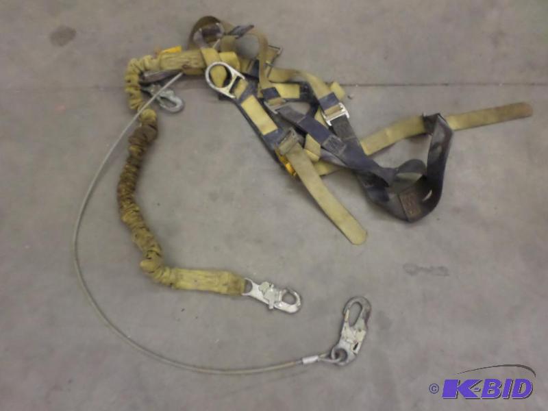 lot 25 image: Safety HarnessFall Arrest...