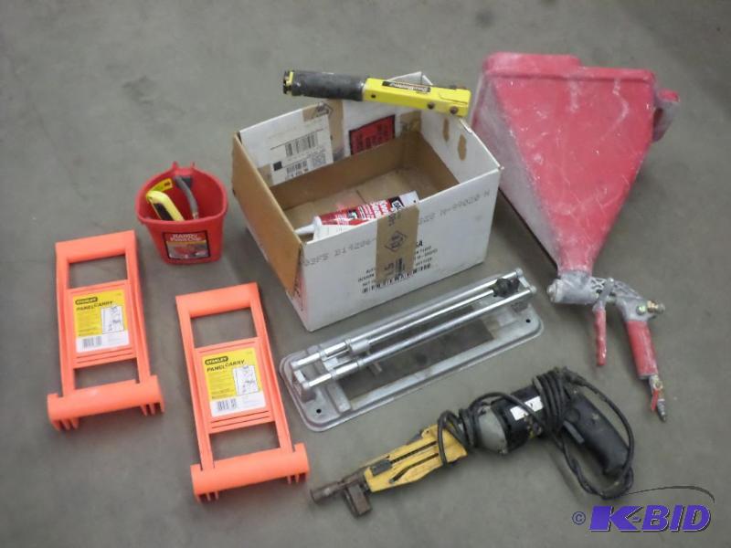 lot 28 image: Lot Of Spackle Spray Gun, Tile Cutter, Panel...