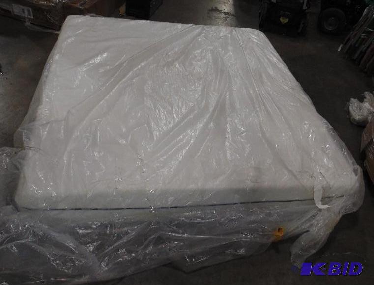 New Sealy Memory Foam King&nbspMattress - MS...