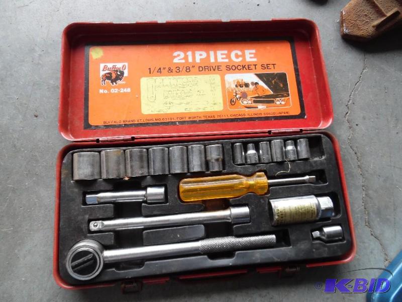 21 Piece Socket Set