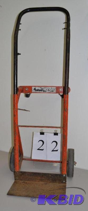 lot 22 image: Moving cart