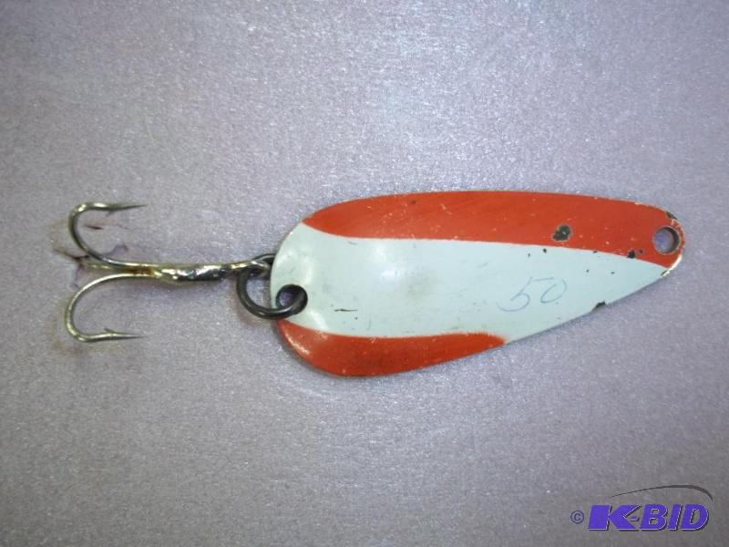 lot 154 image: Vintage Flash bait lure see photos for size a...