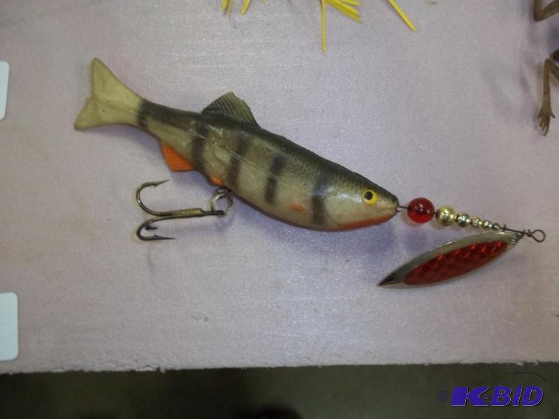 lot 166 image: Vintage Minnow with spinner lure see photos f...