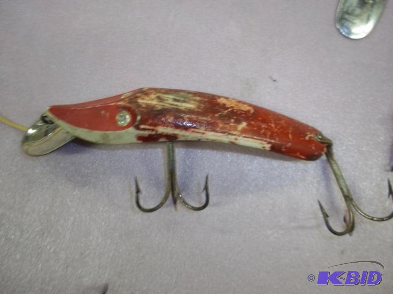 lot 168 image: Vintage Red lure see photos for size and more...
