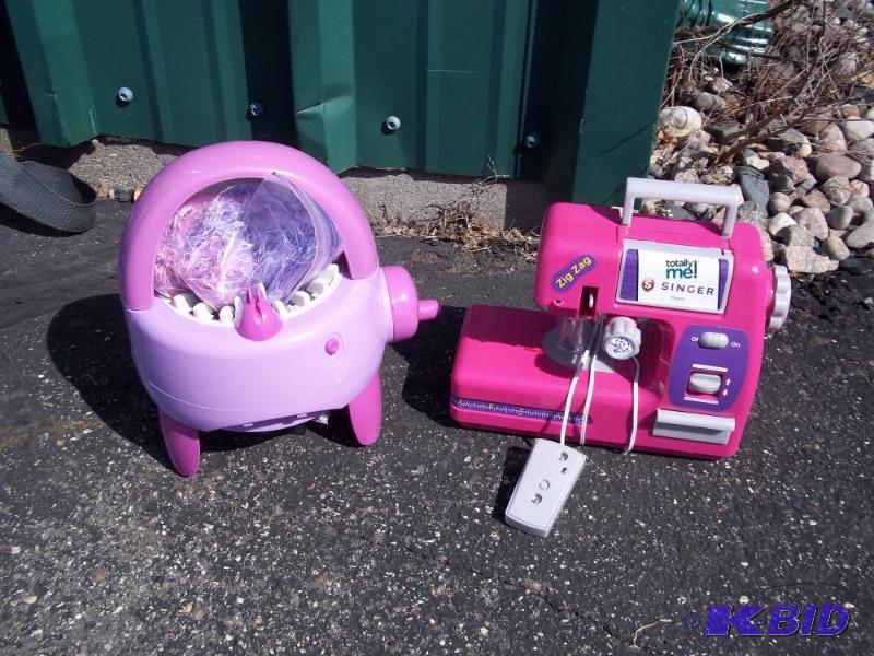 lot 182 image: Kids Sewing Toys...