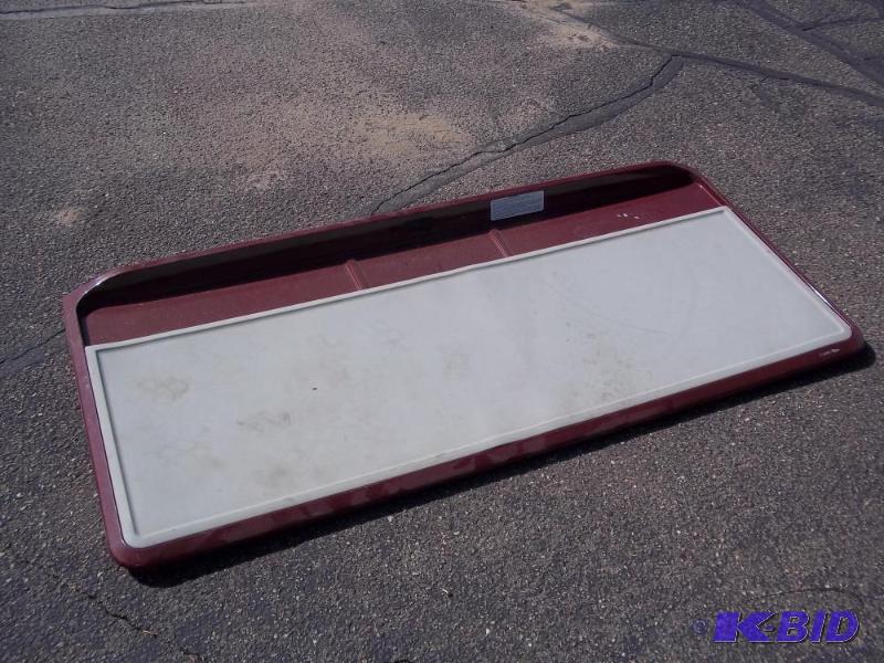 lot 199 image: Laundry Plus  Washer and dryer toper with ru...