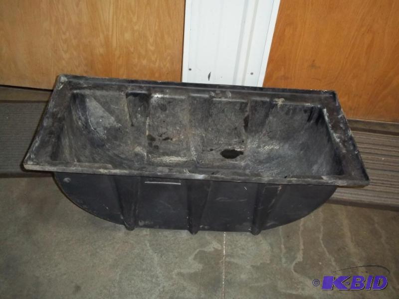 lot 20 image: Tire wash tub...