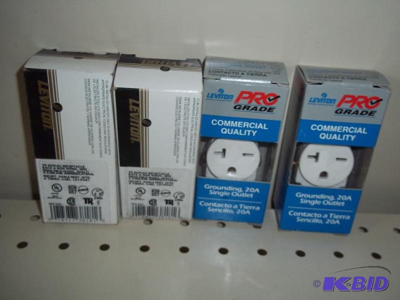 lot 262 image: New electrical 20 amp plugs...