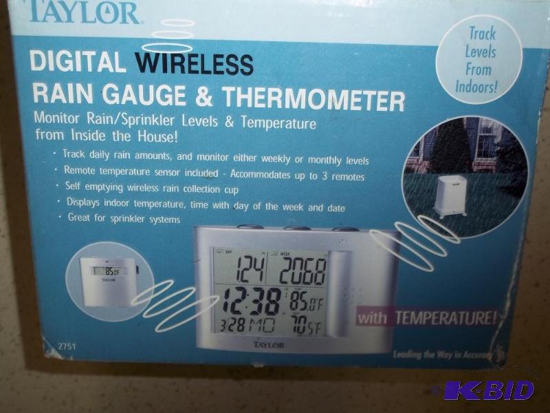 lot 37 image: Digital wireless rain gauge and thermometer...