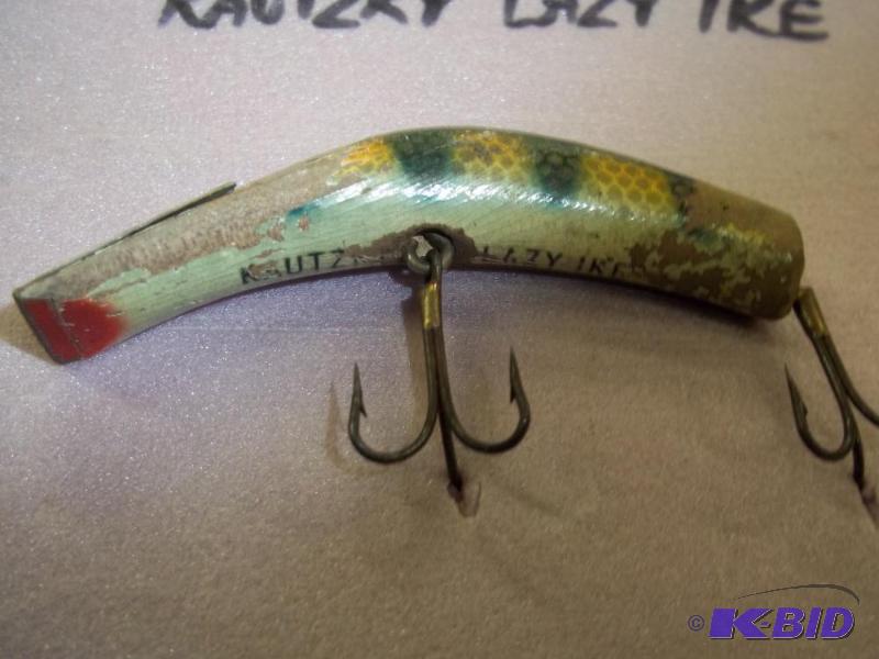 lot 51 image: Vintage Green Kautzks Lazy Ike lure see phot...