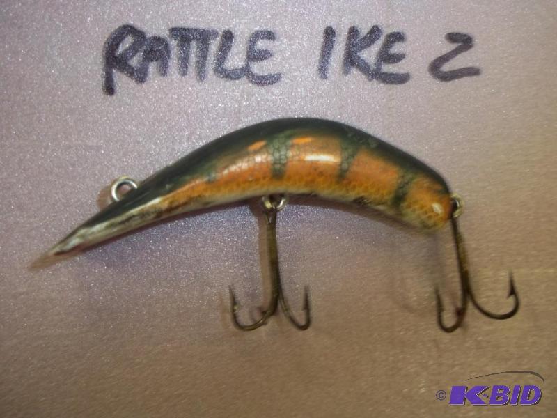 lot 55 image: Vintage Green  Gold Rattle Ike 2 lure see ph...