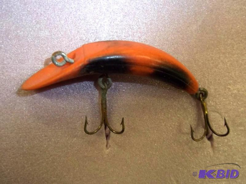 lot 58 image: Vintage Orange lure see photos for size and m...