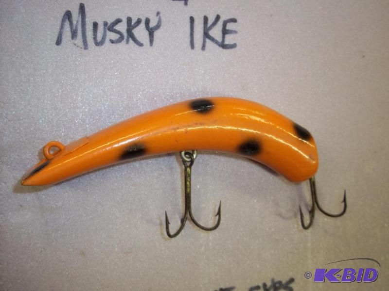 lot 66 image: Vintage Orange Musky Ike lure see photos for ...