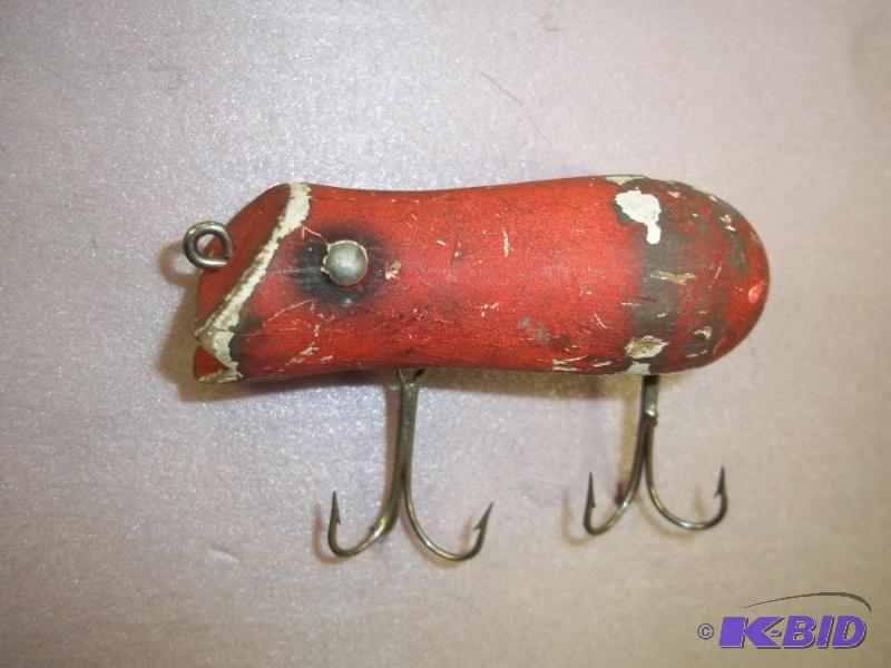 lot 78 image: Vintage Red lure see photos for size and more...