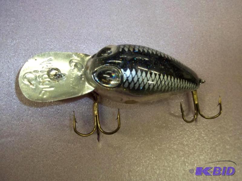 lot 98 image: Vintage Wiggle lure see photos for size and m...