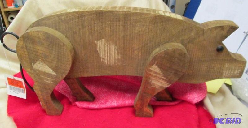 lot 108 image: Barn wood pig...