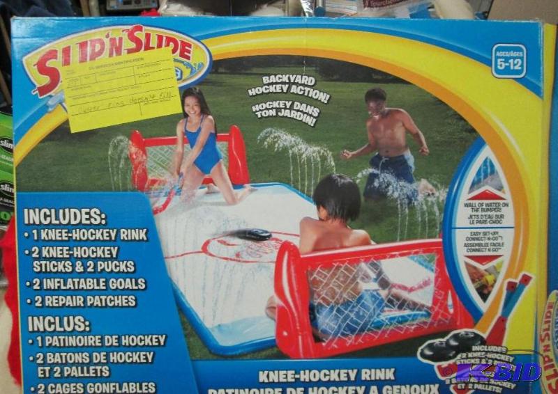 lot 139 image: Slipnslide backyard hockey action outer rin...
