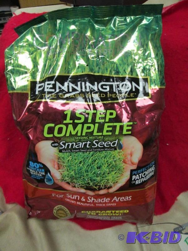 lot 171 image: Pennington the grass seed people 1 step compl...