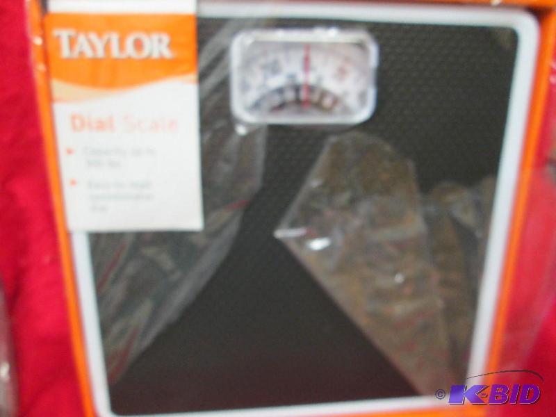 lot 182 image: Taylor Dial scale capacity up to 300 lbs....