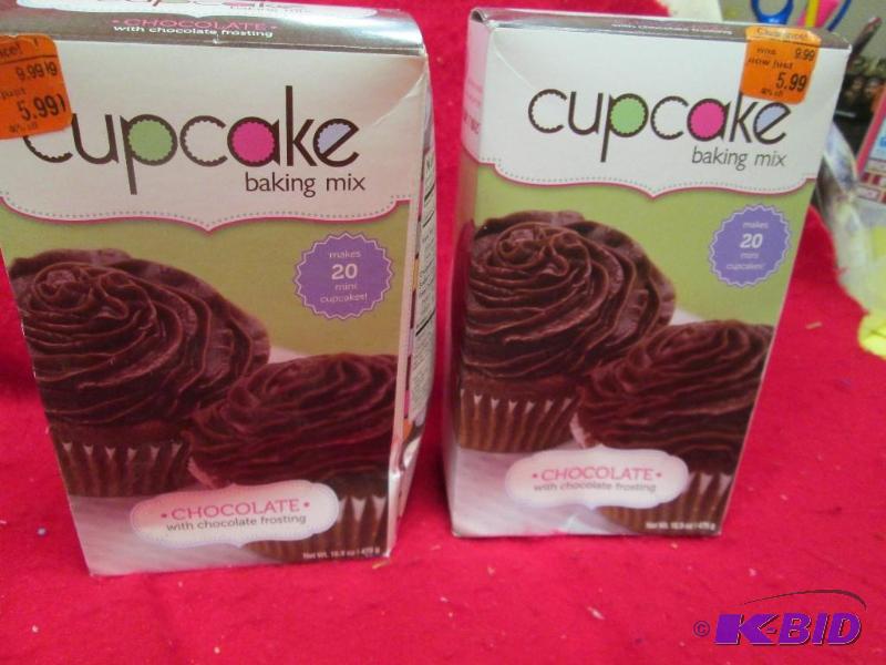 lot 215 image: Qty 2 Cupcake baking mix with frosting Chocol...
