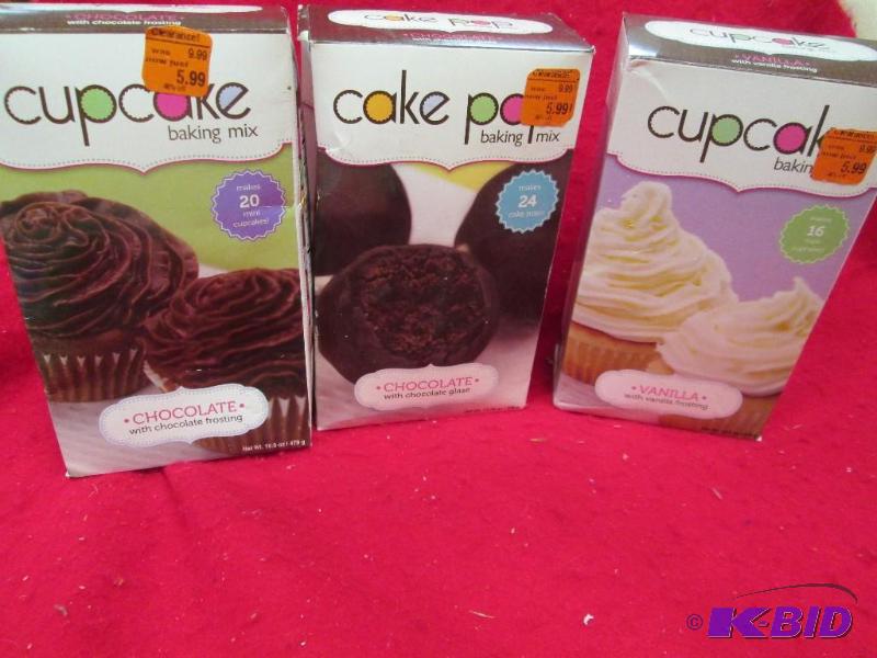 lot 219 image: Qty 2 Cupcake baking mix with frosting Chocol...